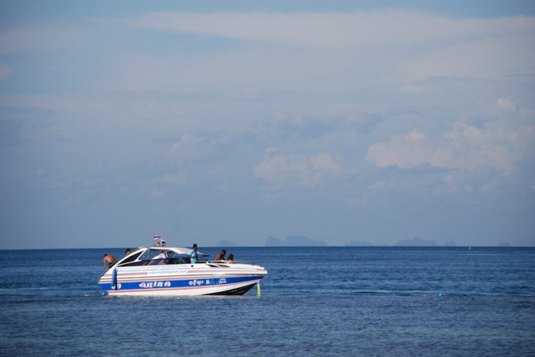 half-day-trip-with-sunset-koh-phi-phi