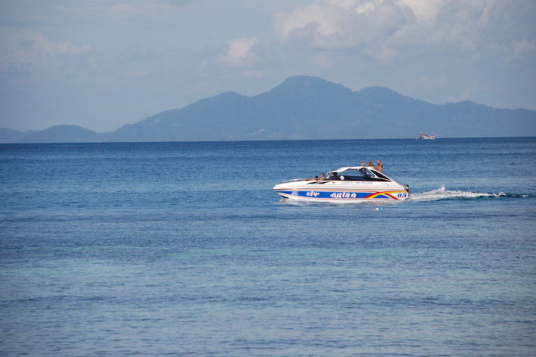 half-day-trip-with-sunset-koh-phi-phi-boat