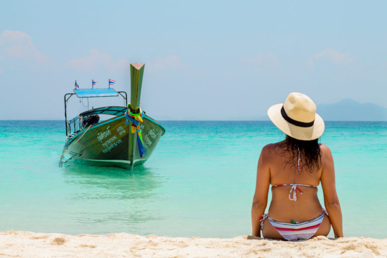 speedboat-koh-phi-phi-girl-sitting-on-beach